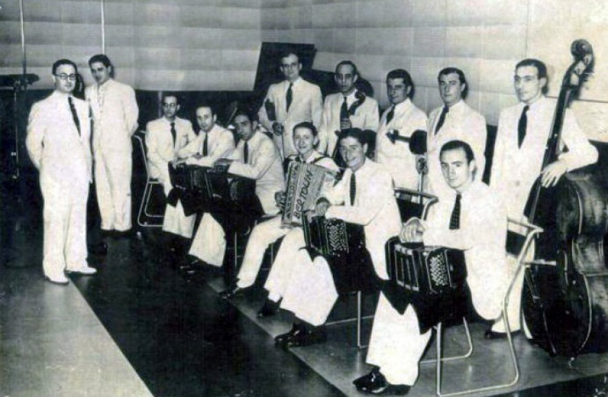 Edgardo Donato and his orchestra.